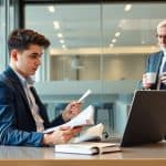 La necesaria distinción entre becarios y trabajadores en el entorno laboral